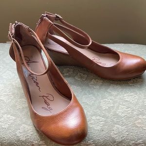 American Rag Miley wedges. Round toe, back zip, ankle strap.Camel/tan, size 9.